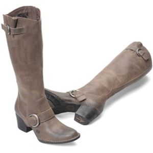 Born SHAYLEE

Distressed Leather Tall Boot